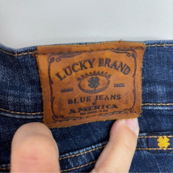 Lucky Brand Women's 8/29 Ankle Sofia Boot Denim Blue Jeans Dark Blue Flare - Picture 9 of 11